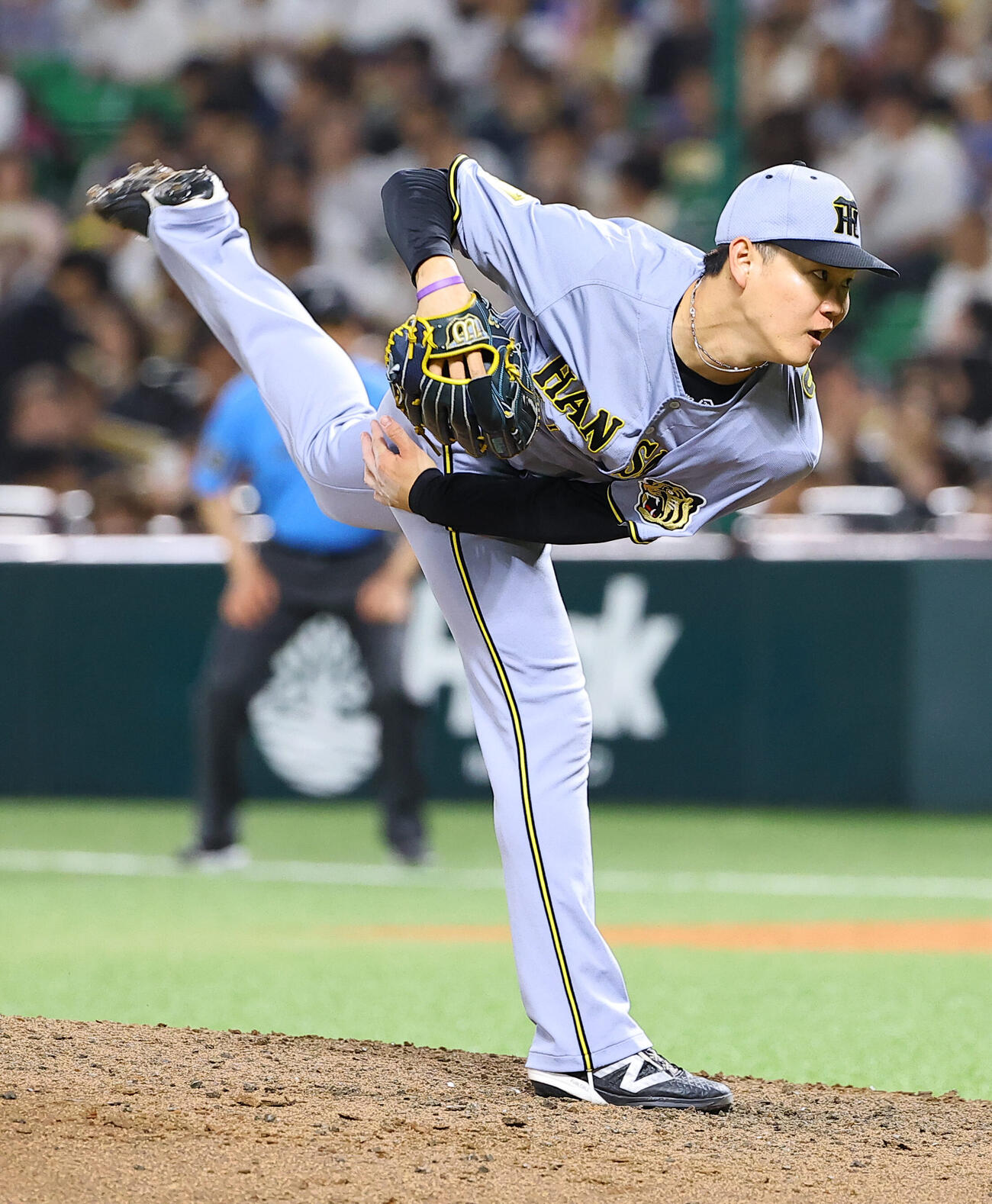 ソフトバンク対阪神　阪神3番手の及川雅貴（撮影・上田博志）