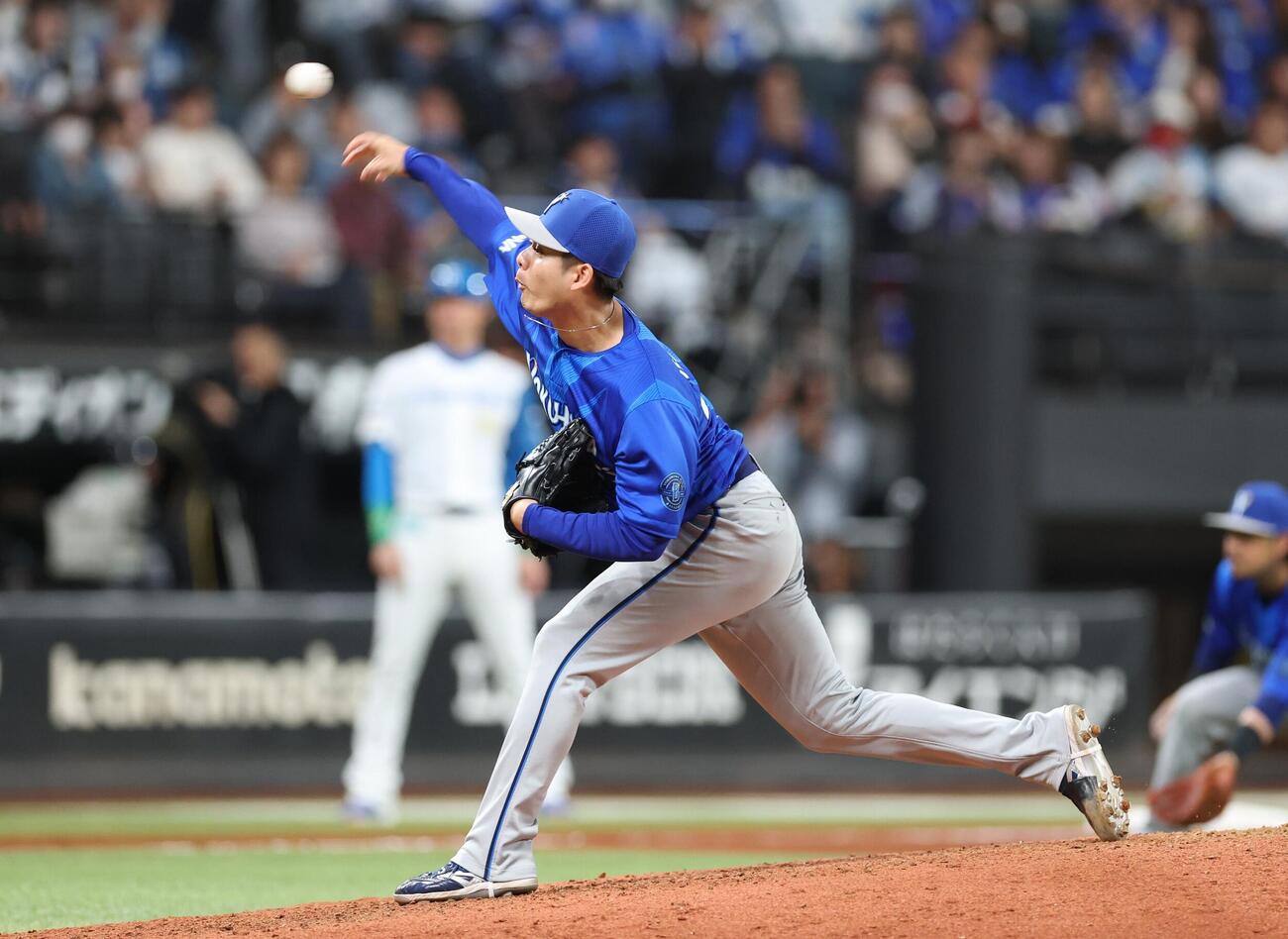 日本ハム対DeNA 8回に登板の宮城滝太（撮影・黒川智章）＝2026年6月10日