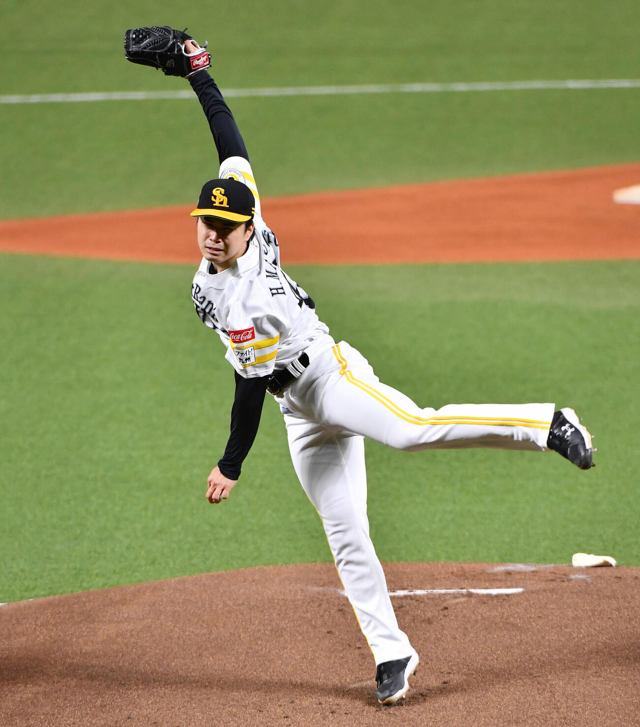 ソフトバンク対阪神　力投するソフトバンク先発の松本晴（撮影・岩下翔太）