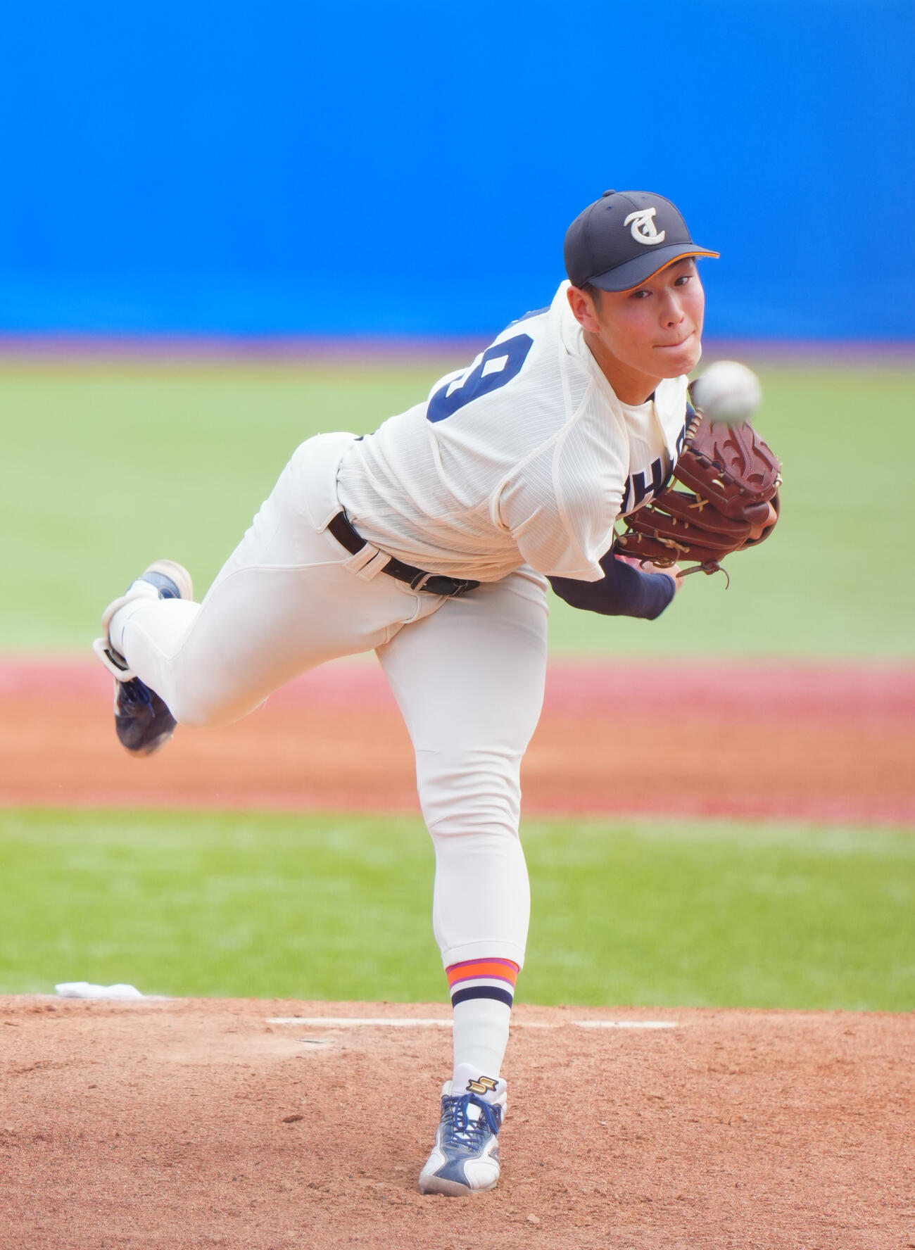 全日本大学野球選手権　準々決勝　大商大対東北福祉大　力投する東北福祉大先発の猪俣駿太（撮影・垰建太）