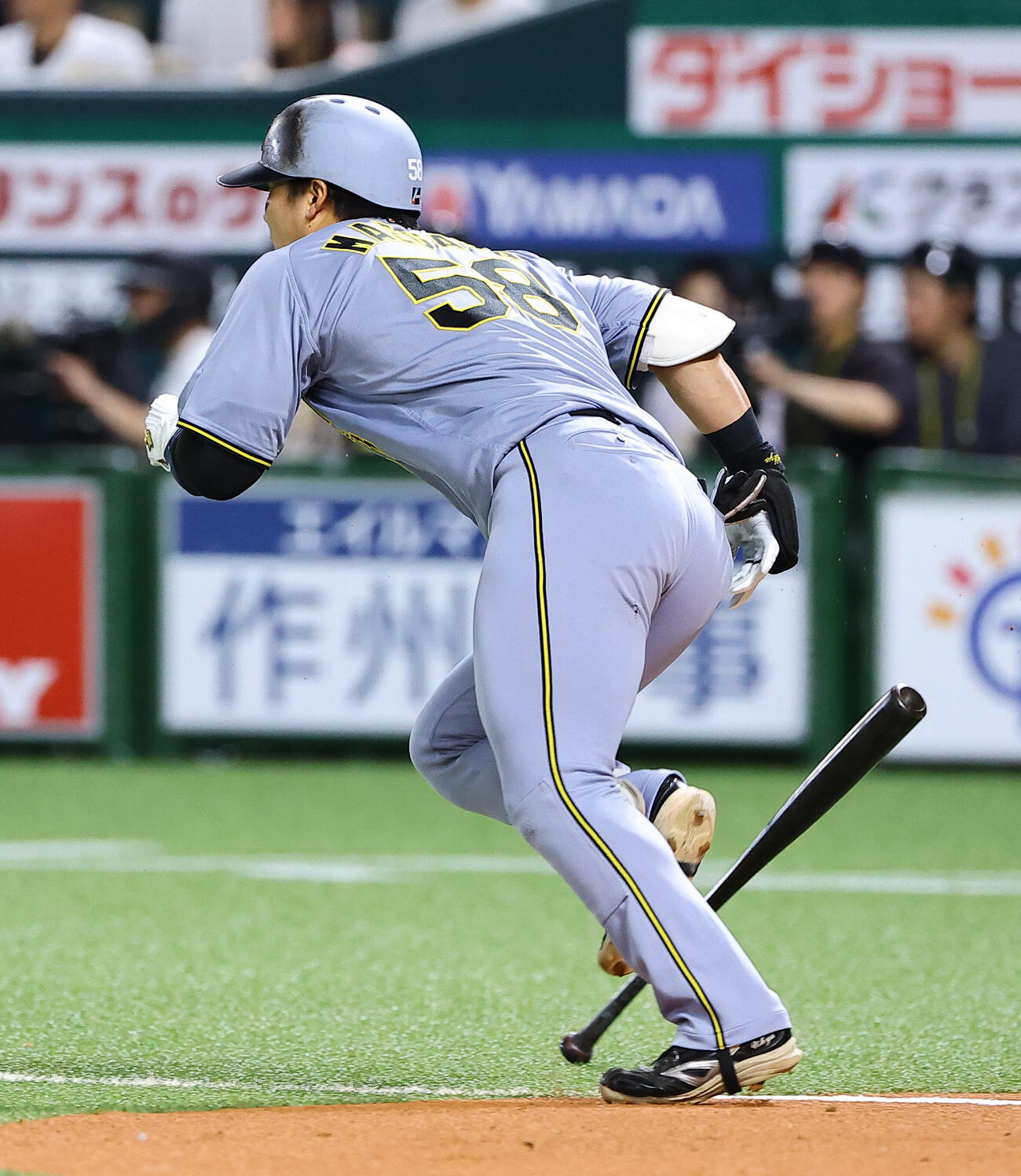 ソフトバンク対阪神　6回表阪神1死一、二塁、前川右京は同点適時打を放つ（撮影・上田博志）