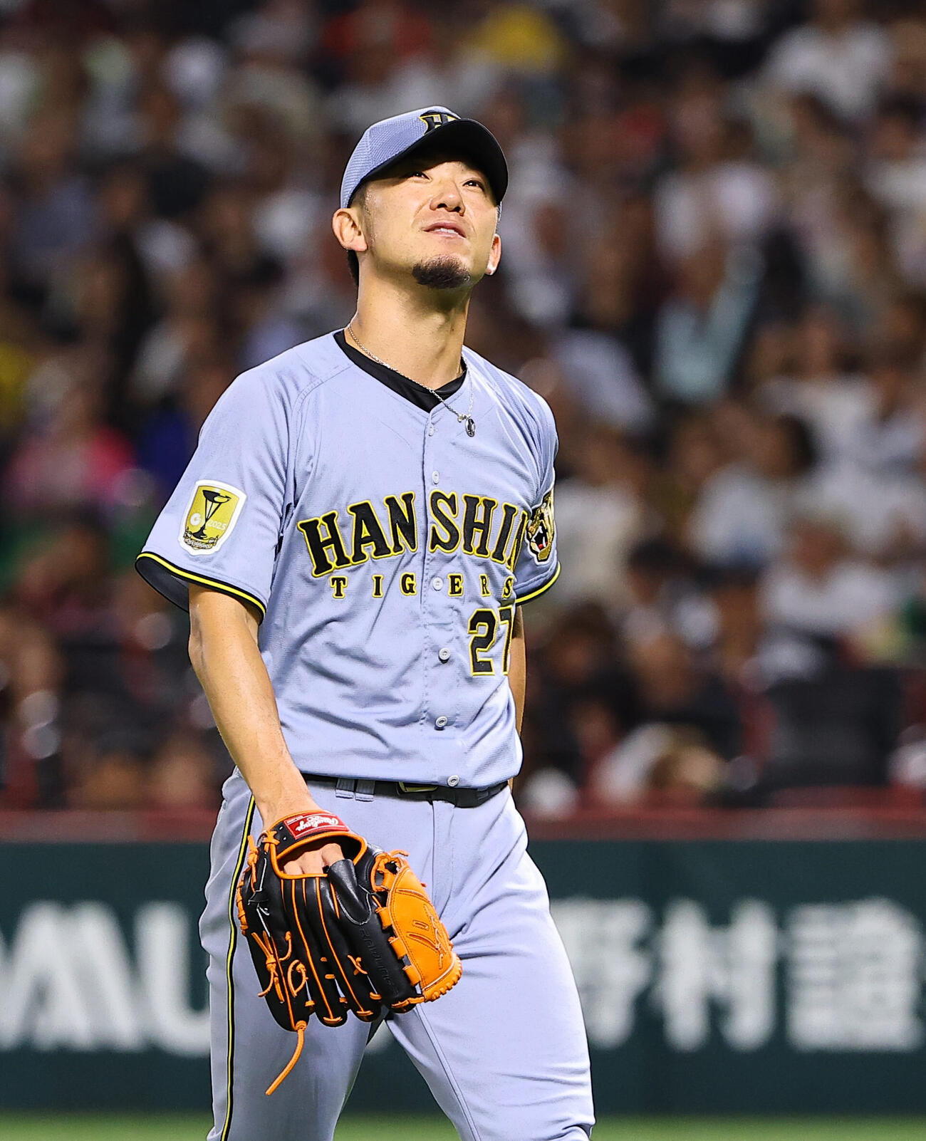 ソフトバンク対阪神　4回、逆転を許した伊藤将司はベンチに引き揚げる（撮影・上田博志）