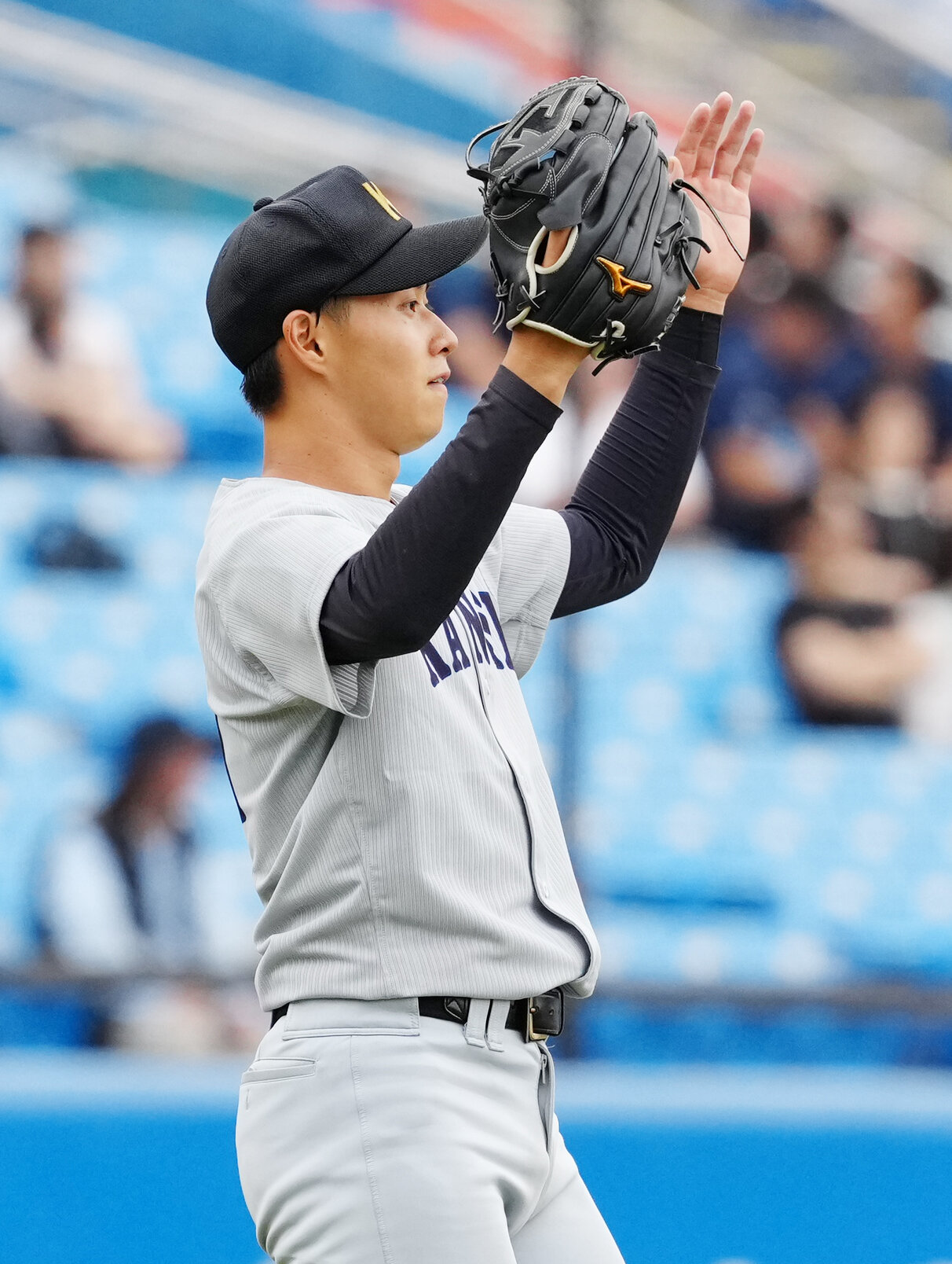 全日本大学野球選手権　準々決勝　金沢学院大対関大　7回表金沢学院大2死、土井研照を右飛に仕留めた米沢友翔（撮影・江口和貴）