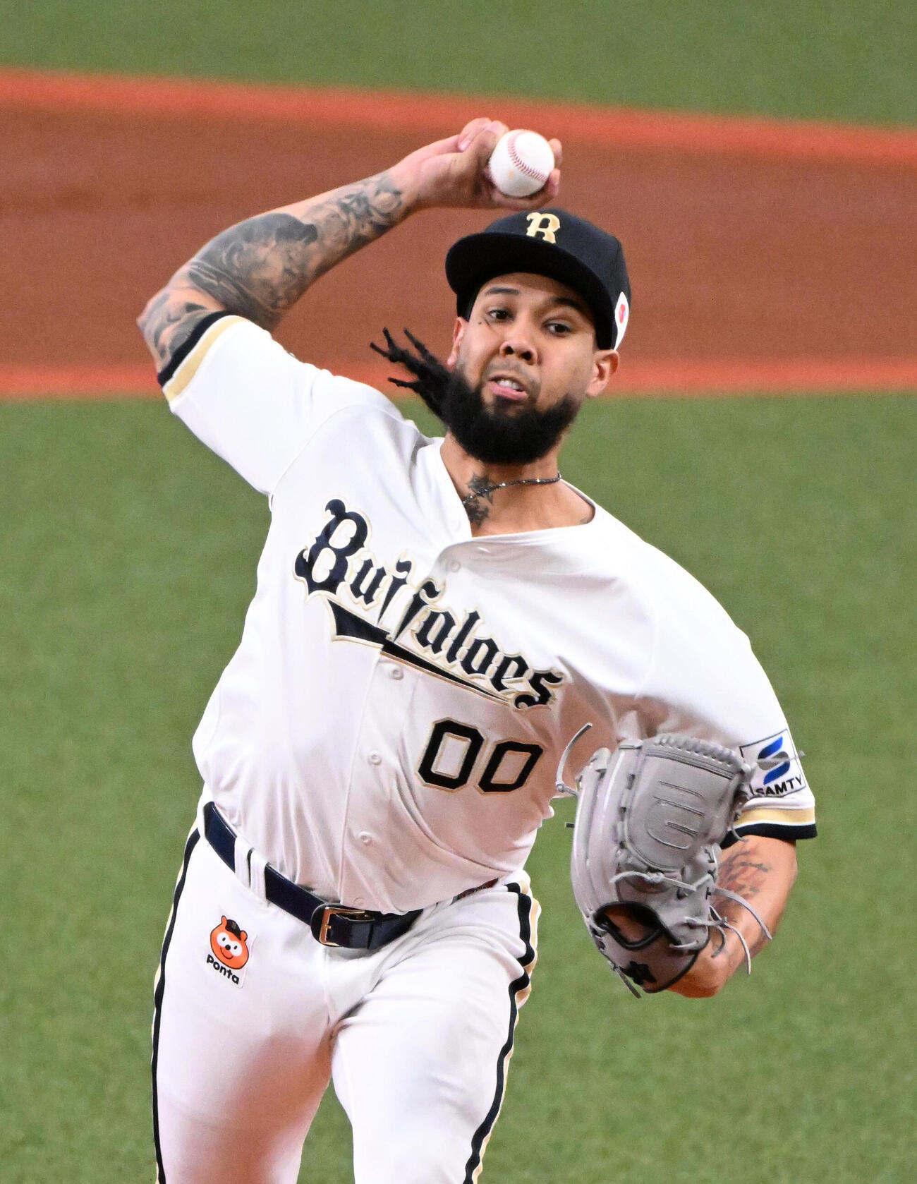 オリックス対ヤクルト　力投するオリックス先発のアンダーソン・エスピノーザ（撮影・石井愛子）