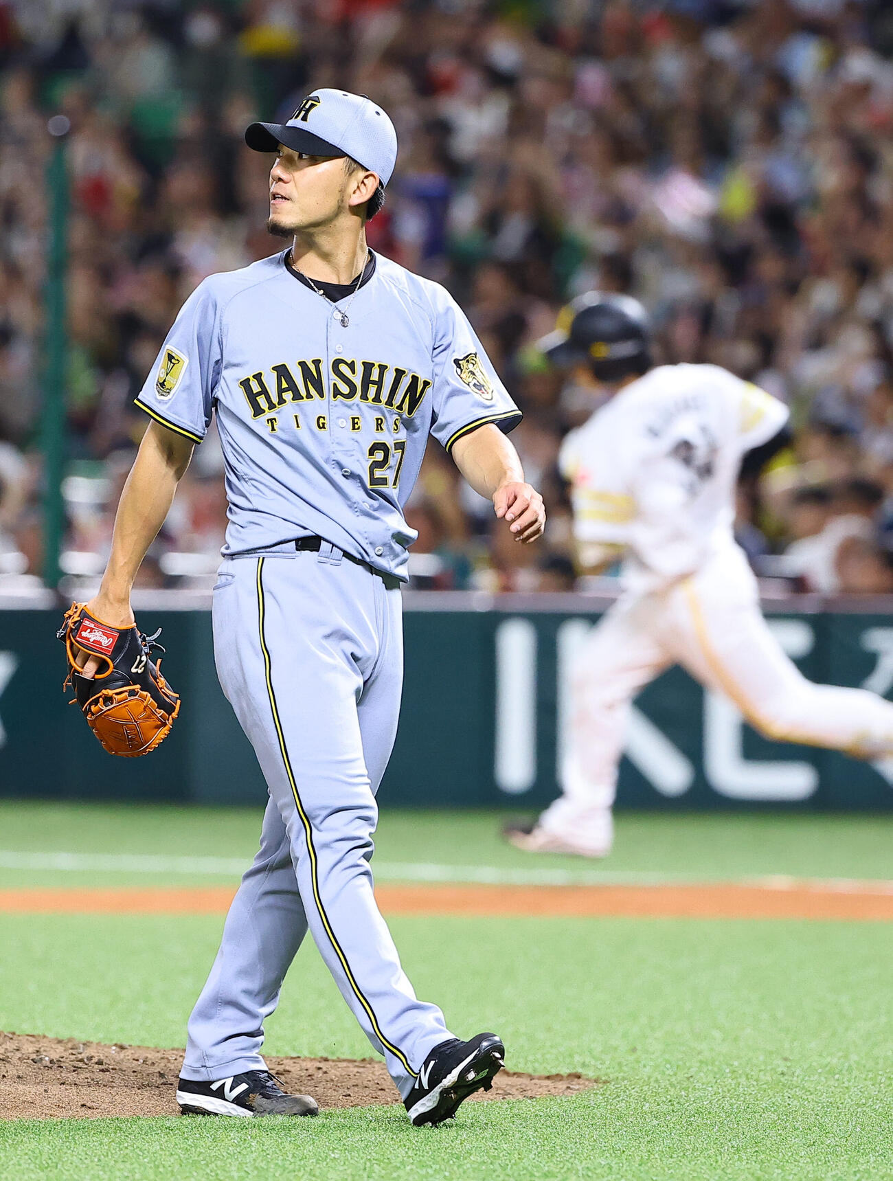 ソフトバンク対阪神　4回裏ソフトバンク無死、伊藤将司は正木智也に同点ソロ本塁打を浴びる（撮影・上田博志）