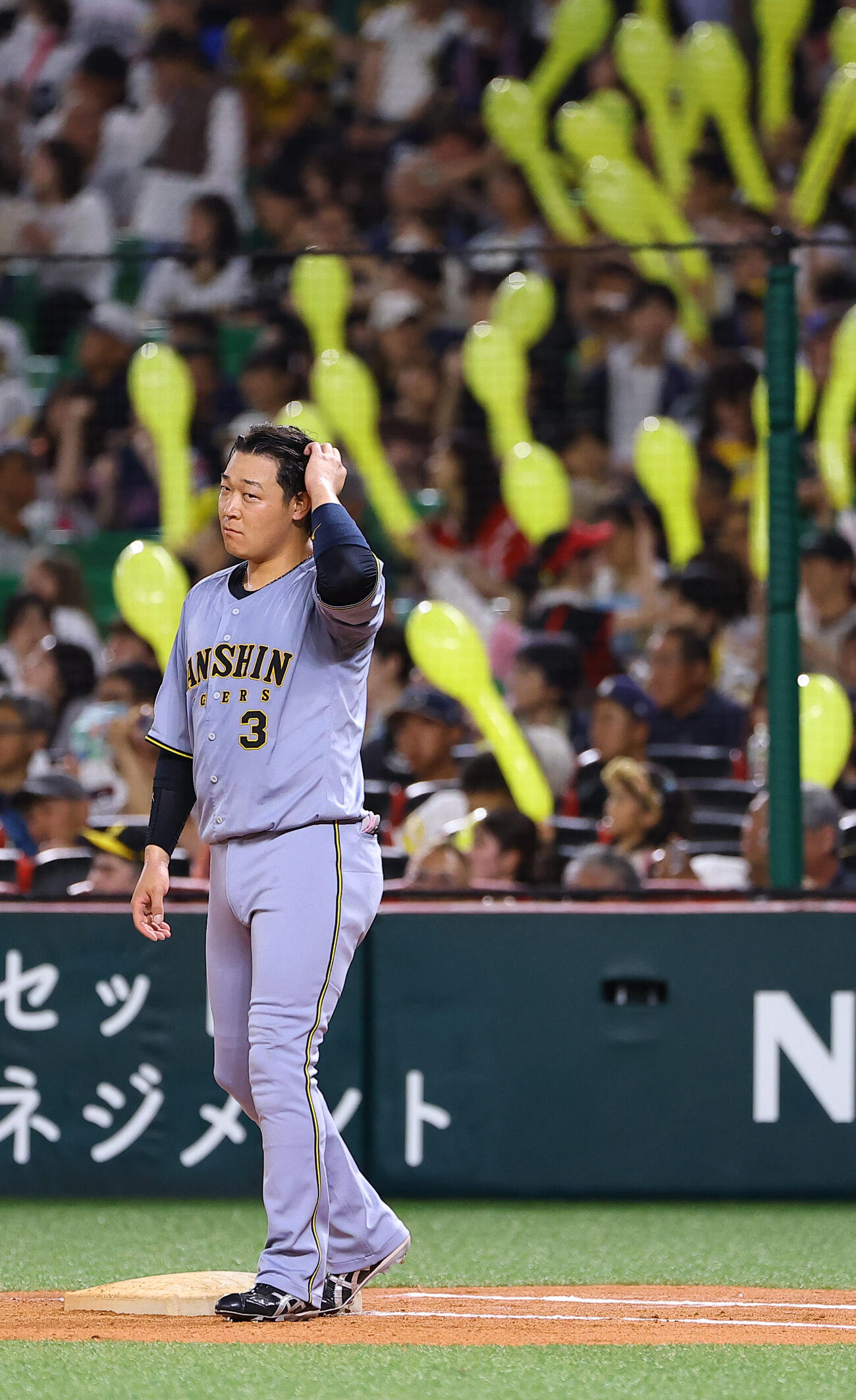 ソフトバンク対阪神　7回表阪神2死満塁、大山悠輔は三振に倒れる（撮影・上田博志）