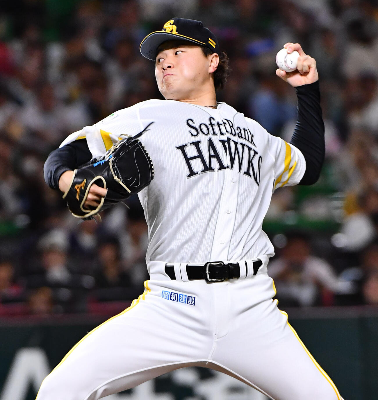 ソフトバンク対ヤクルト　ソフトバンク先発の前田純（撮影・岩下翔太）