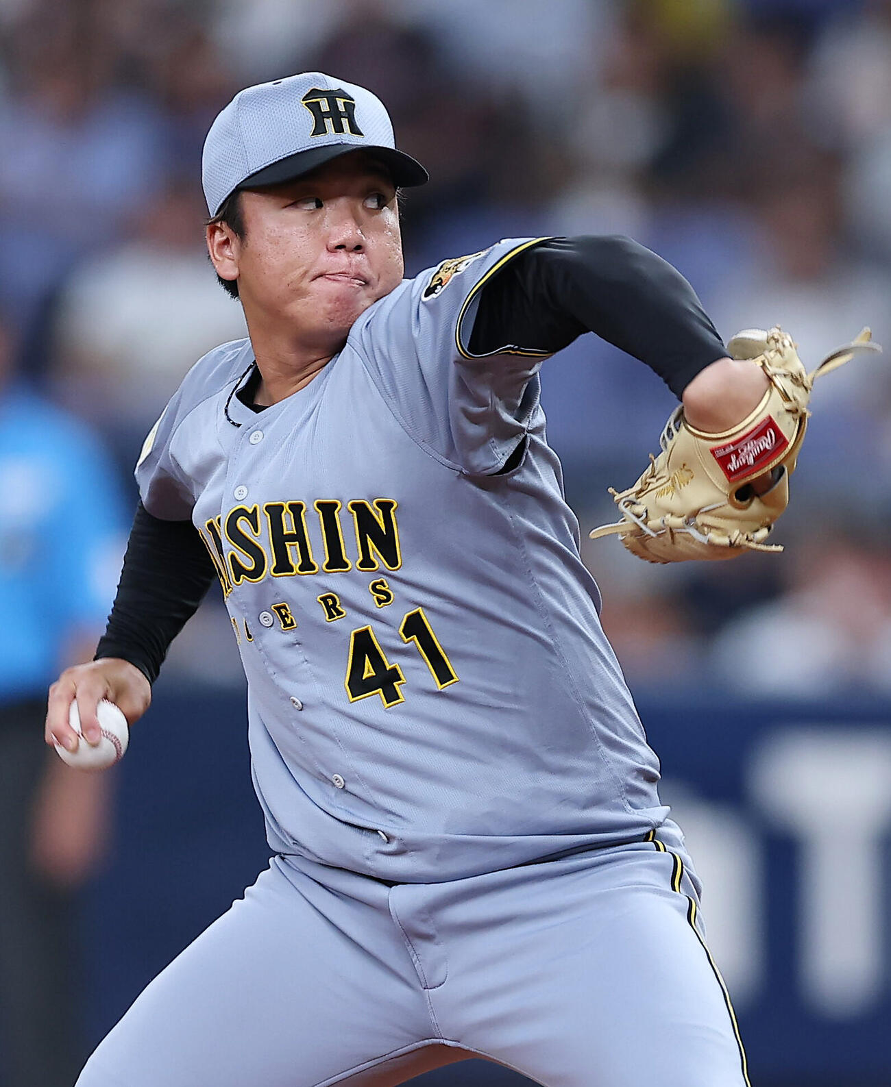 オリックス対阪神　力投する阪神先発の村上頌樹（撮影・前田充）