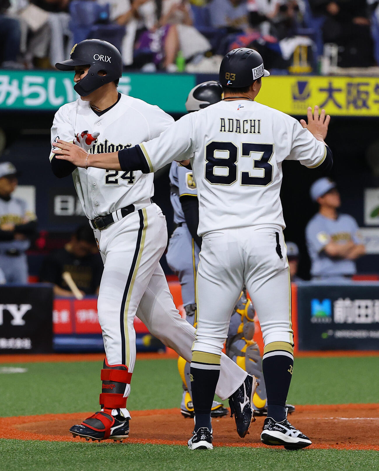 オリックス対阪神　1回裏オリックス1死、紅林弘太郎制ソロ本塁打を放つ（撮影・上田博志）