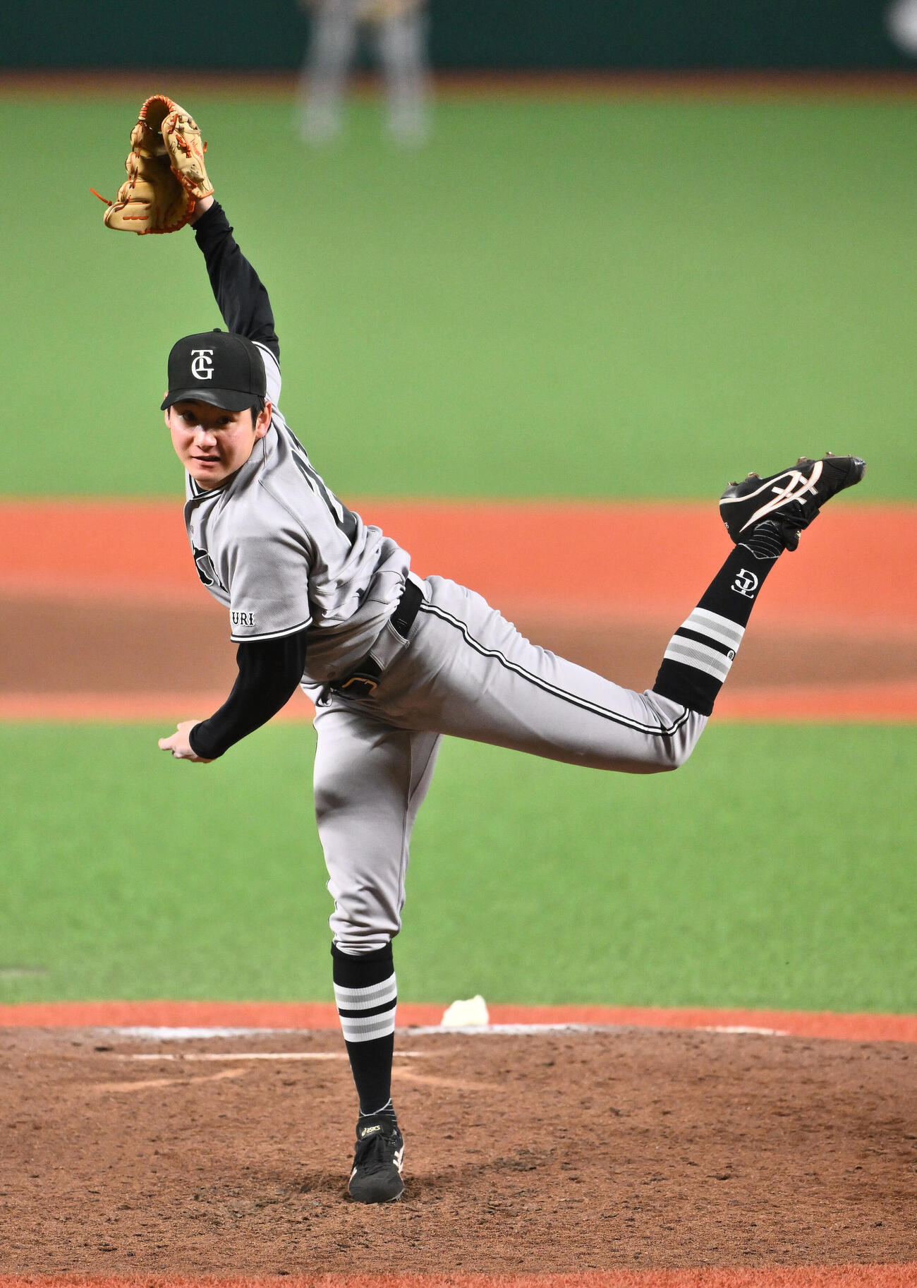 西武対巨人　力投する巨人先発の竹丸和幸（撮影・滝沢徹郎）