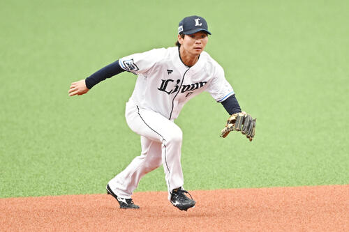 西武】「史上初の好プレー」にトライした仲田慶介は話題の中心に 前夜