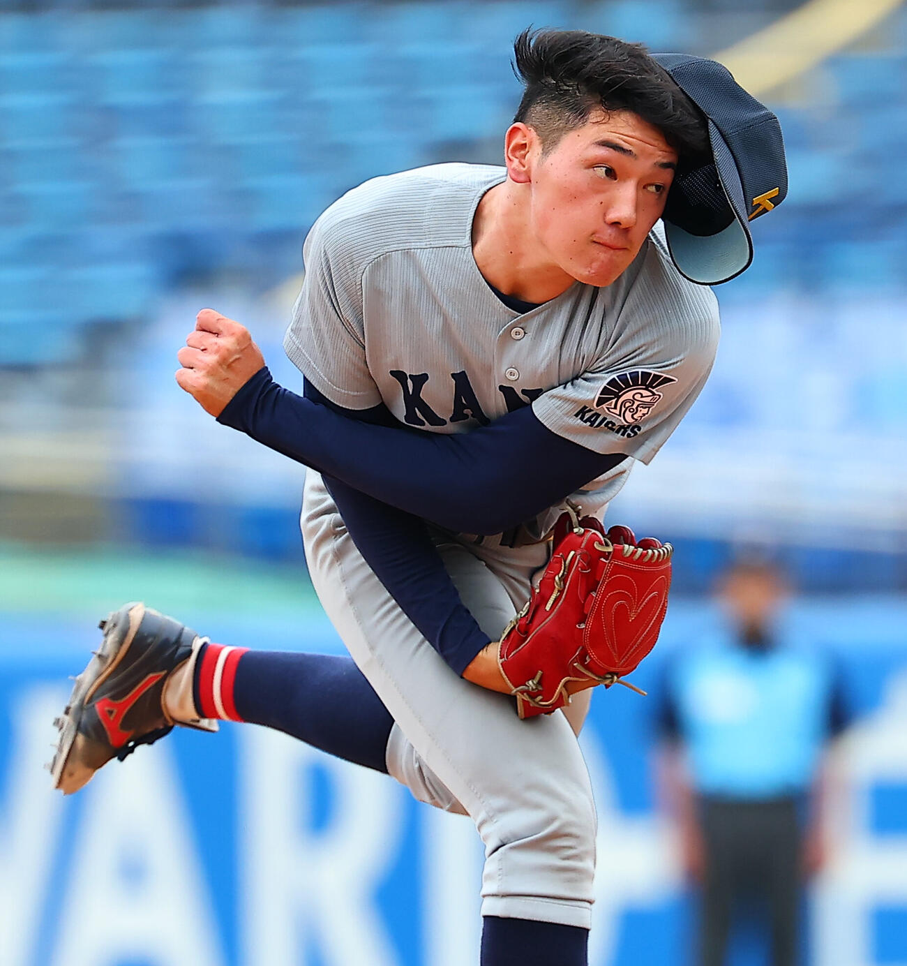 全日本大学野球選手権　決勝　関大対慶大　力投する関大・百合沢飛（撮影・野上伸悟）