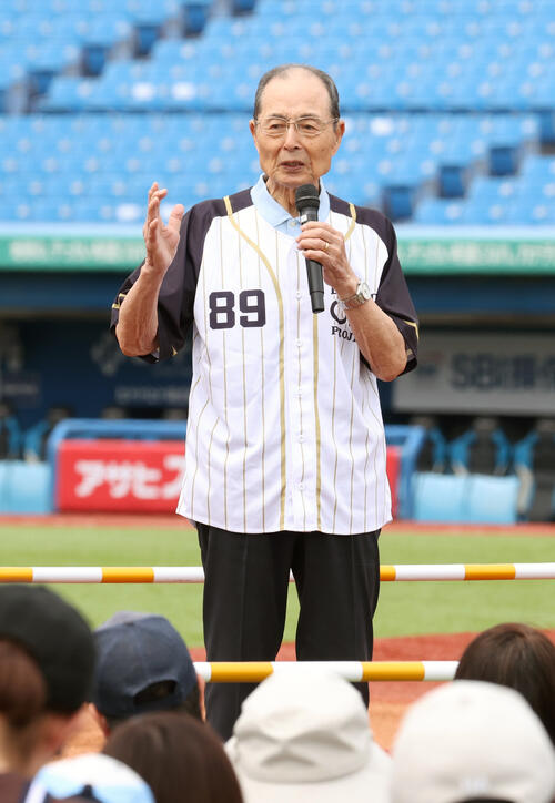 球心会」がイベント 王貞治会長「大谷よりすごい契約金をもらえるかな