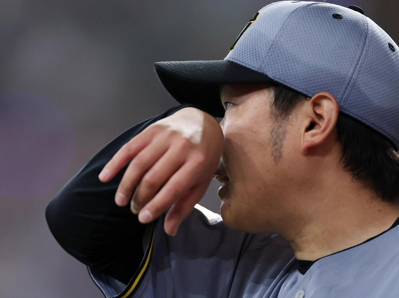 オリックス対阪神　4回裏オリックス2死一、三塁、杉沢龍に同点適時打を許した西勇輝（撮影・前田充）＝2026年6月14日