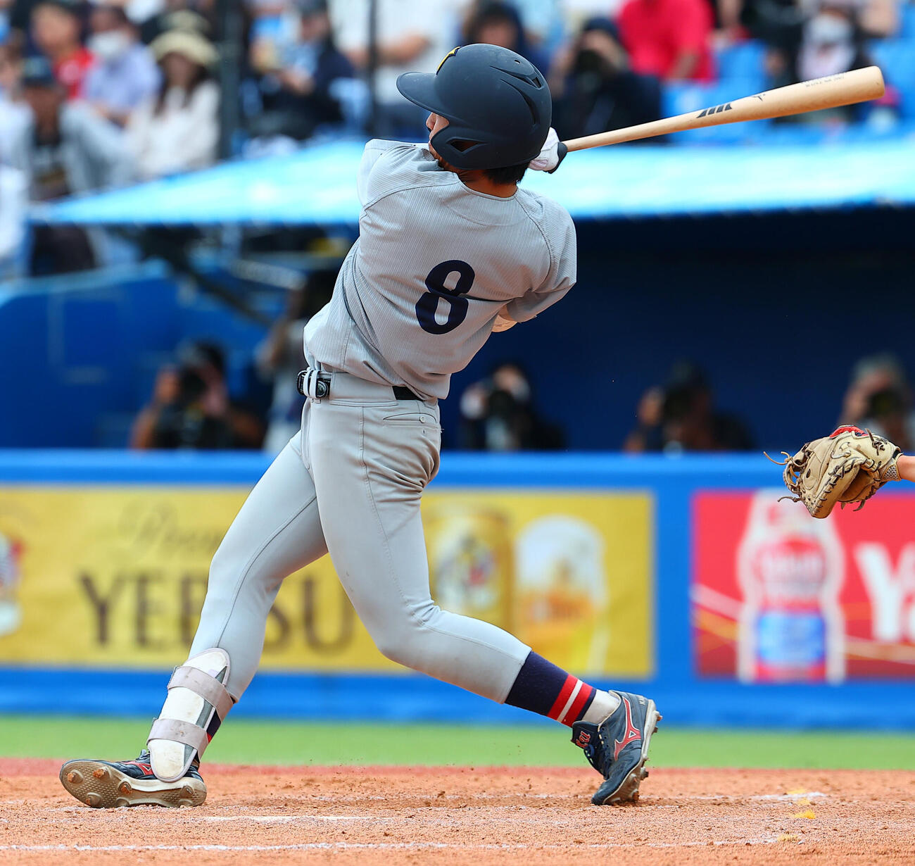 全日本大学野球選手権　決勝　関大対慶大　5回表関大無死、本塁打を放つ山本峻輔（撮影・野上伸悟）＝2026年6月14日
