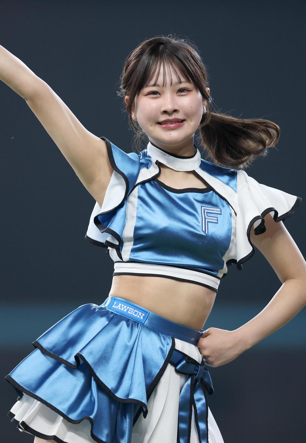 ファイターズガール十川莉子