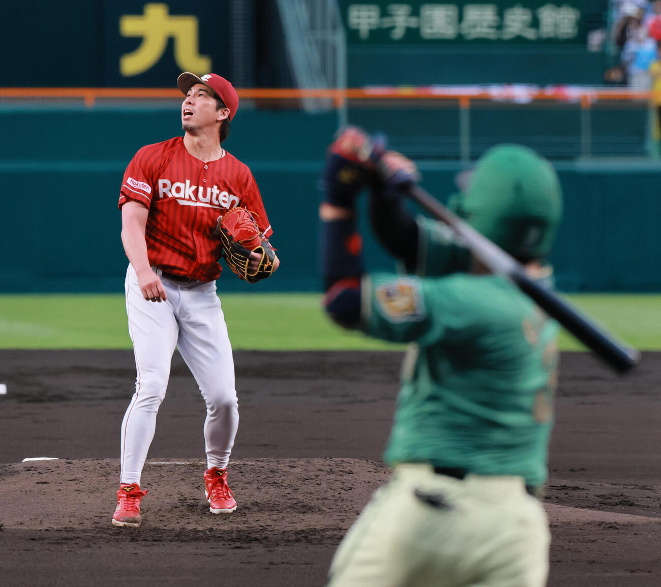 阪神対楽天　2回裏阪神無死一塁、前田健太は大山悠輔に2点本塁打を浴びる（撮影・上山淳一）