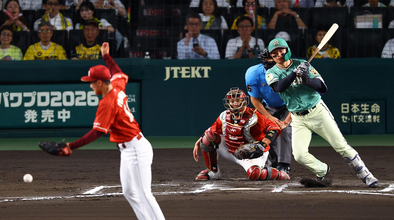 阪神対楽天　6回裏阪神無死一塁、森下翔太は安打を放つ（撮影・上田博志)