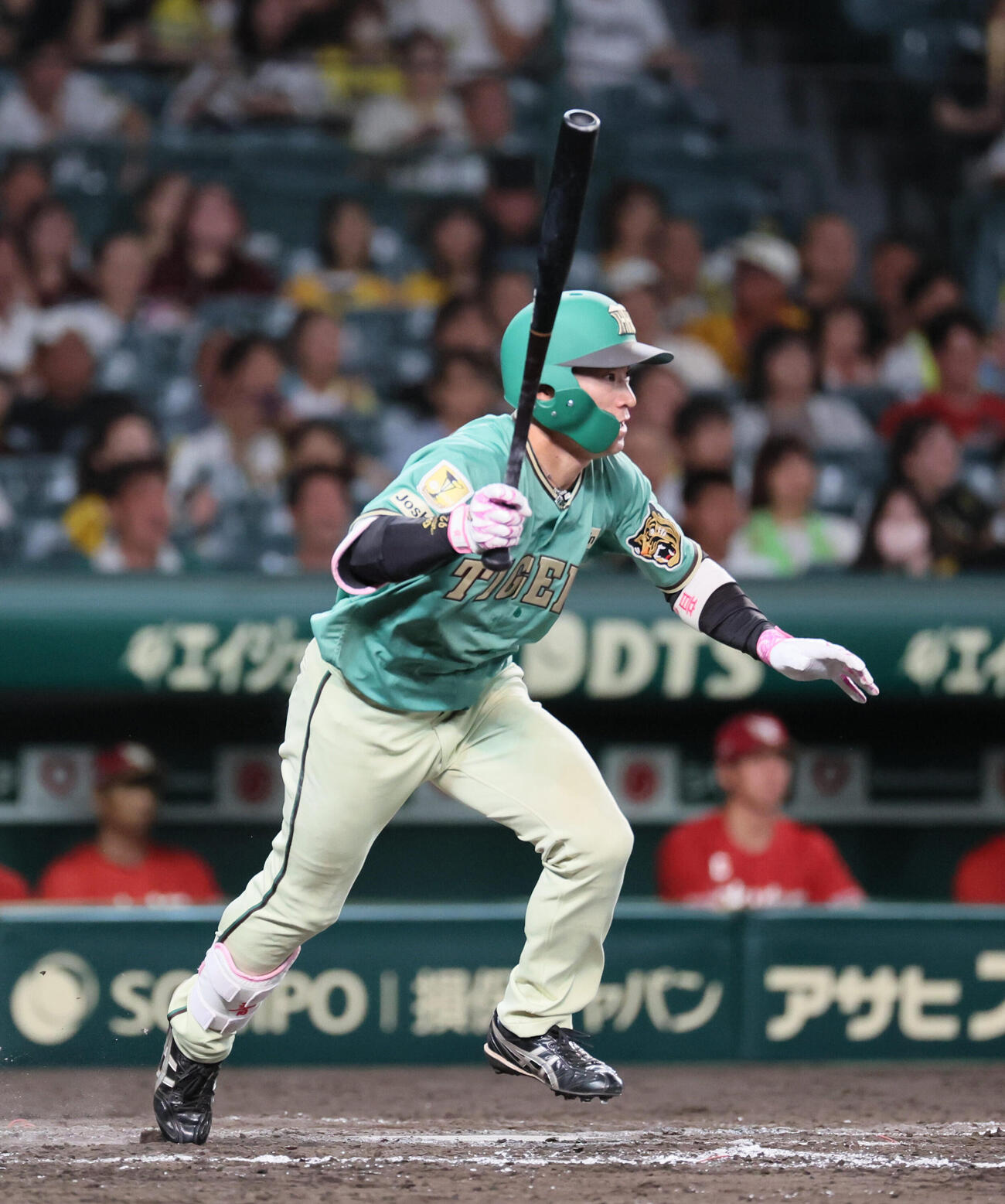 阪神対楽天　8回裏阪神1死二、三塁、福島圭音は適時打を放つ（撮影・宮崎幸一）