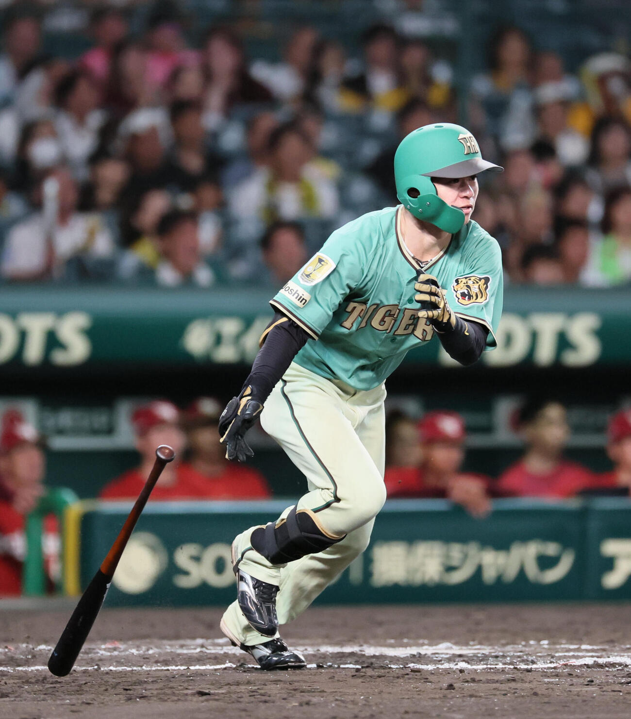 阪神対楽天　7回裏阪神2死二塁、中野拓夢は適時打を放つ（撮影・宮崎幸一）
