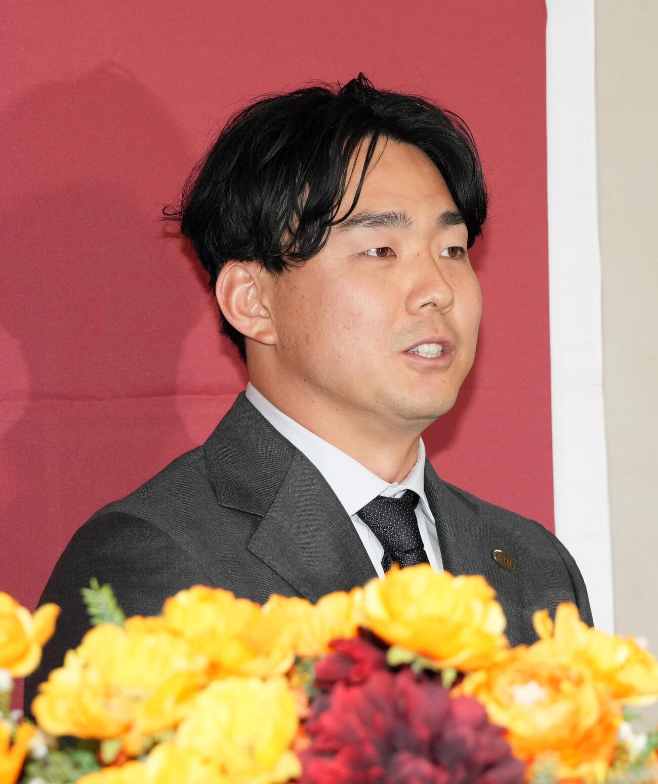 巨人入団会見に臨む小笠原慎之介（撮影・小島史椰）　東京ドーム、巨人入団会見