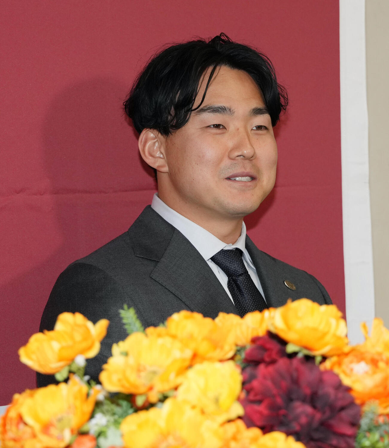 巨人入団会見に臨む小笠原慎之介（撮影・小島史椰）　東京ドーム、巨人入団会見