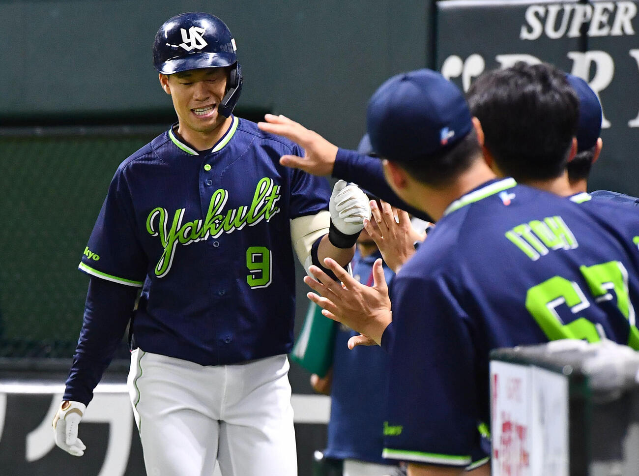 ヤクルト塩見泰隆（2026年6月撮影）