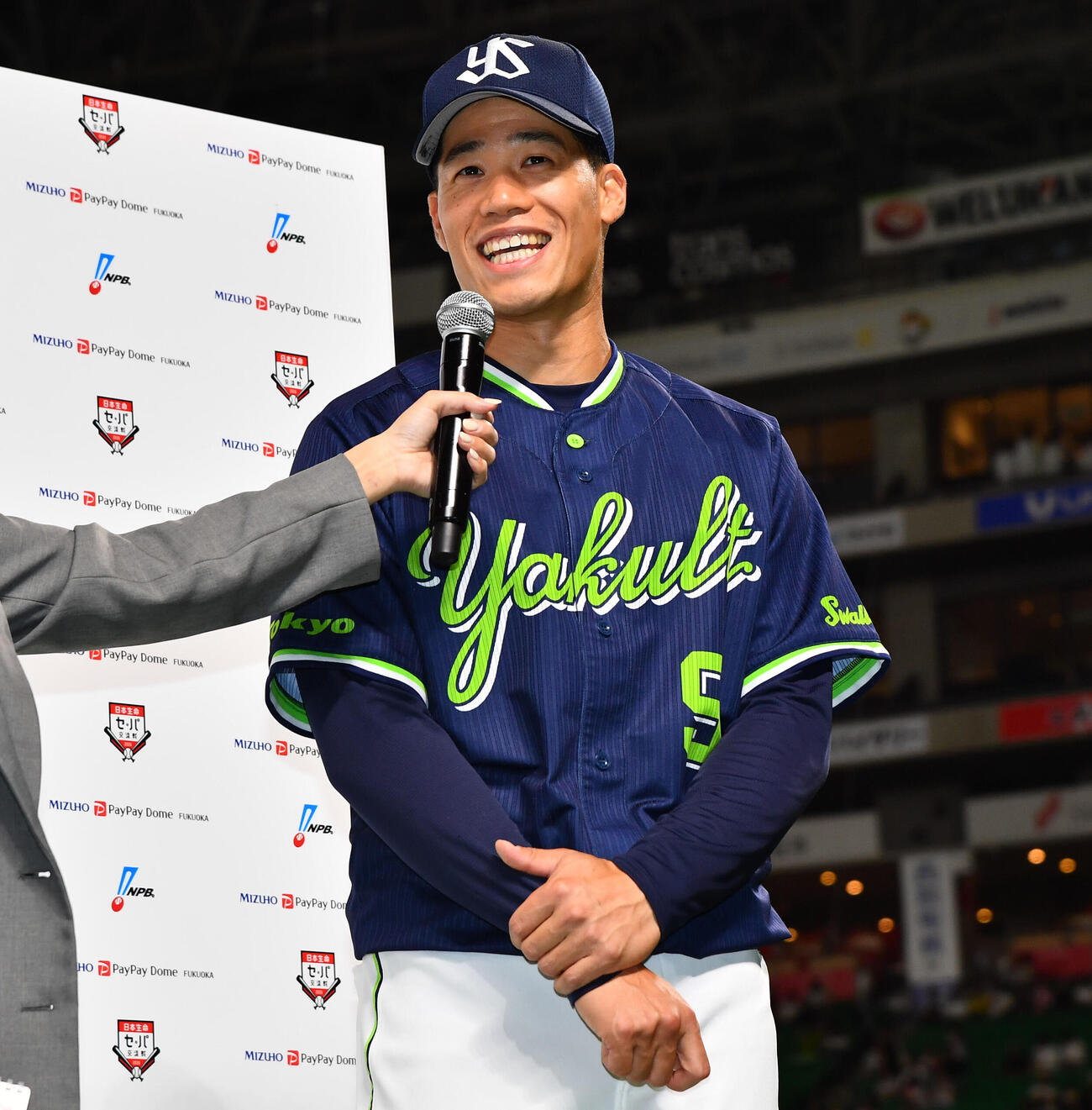 ヤクルト塩見泰隆（2026年6月撮影）
