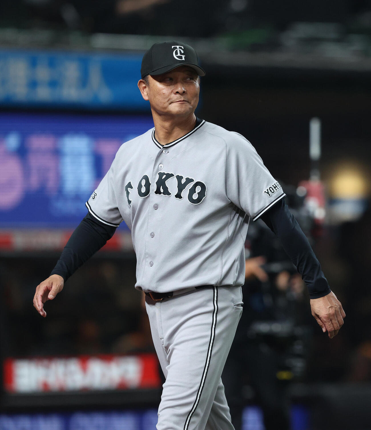橋上秀樹監督代行（2026年6月撮影）