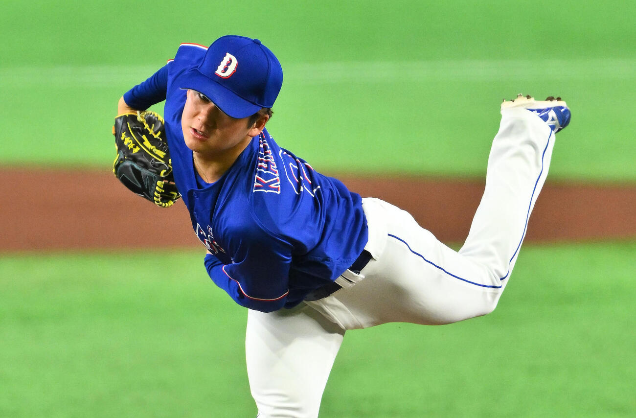巨人対中日　中日先発の金丸夢斗（撮影・滝沢徹郎）