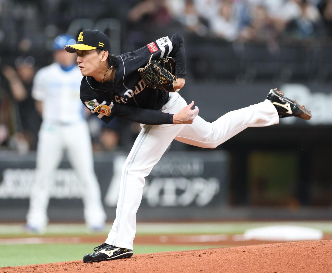 日本ハム対ソフトバンク　ソフトバンク先発の大津亮介（撮影・黒川智章）