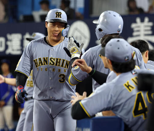 阪神】大山悠輔が9年連続2ケタ本塁打!「1点でも多く」2本塁打を