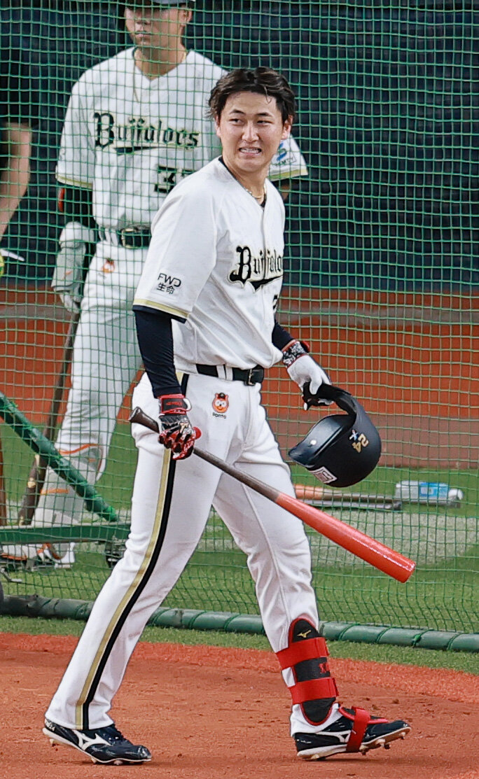 18日、ライブBPで打撃したオリックス紅林弘太郎　（撮影・上山淳一）
