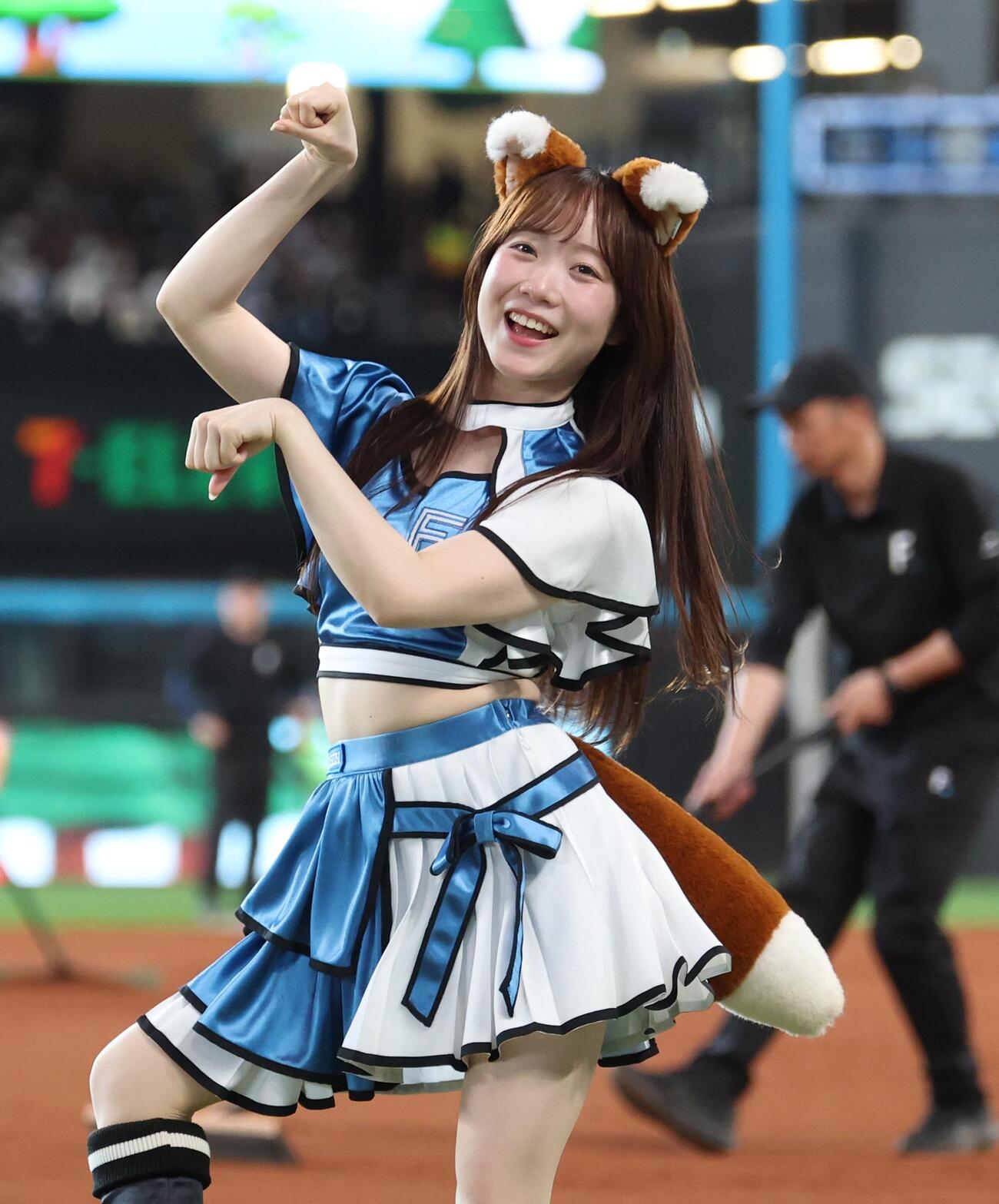 ファイターズガール南部彩華