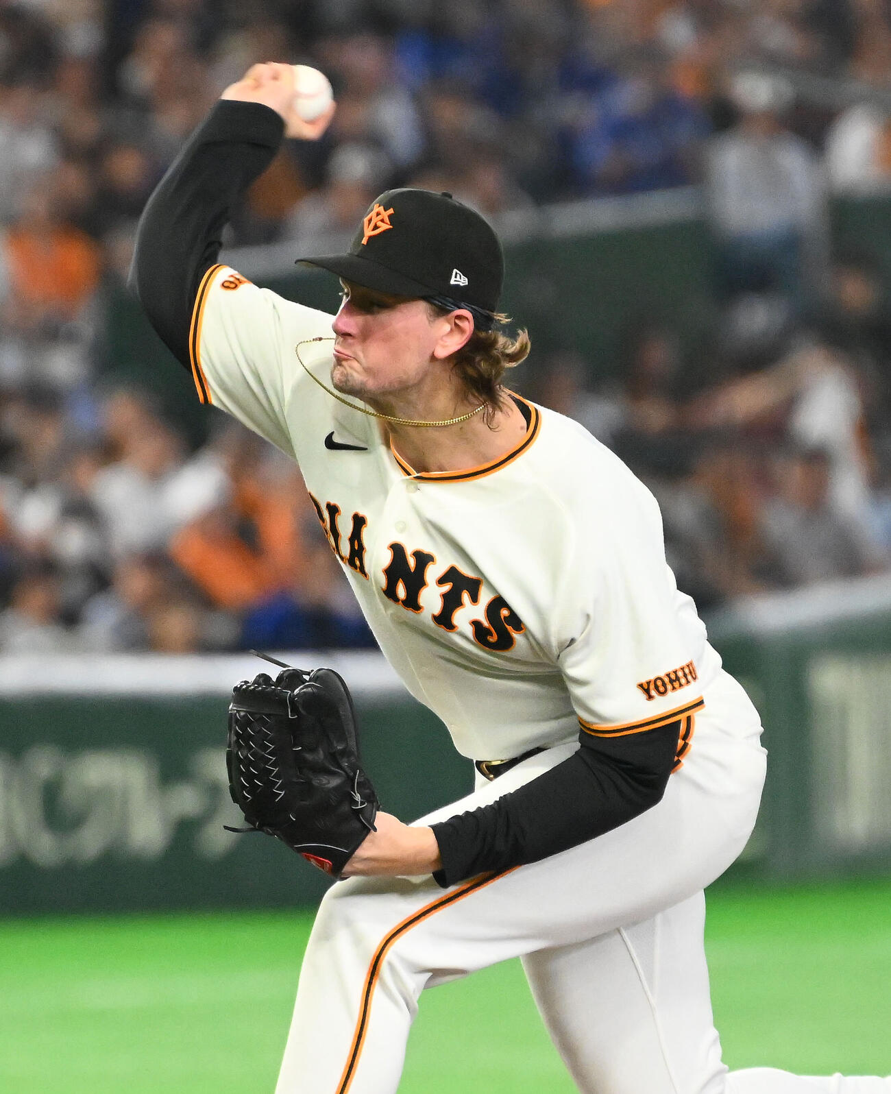 巨人対中日　巨人先発のフォレスト・ウィットリー（撮影・滝沢徹郎）