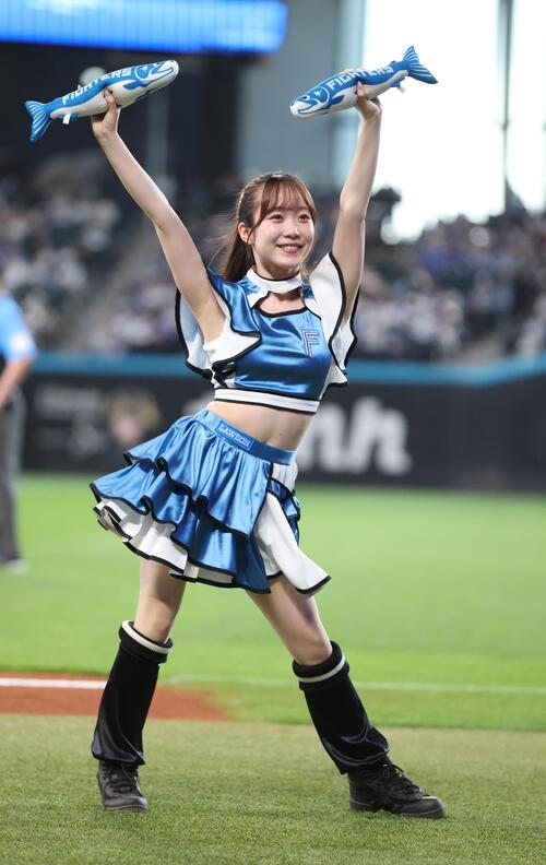 ファイターズガール南部彩華