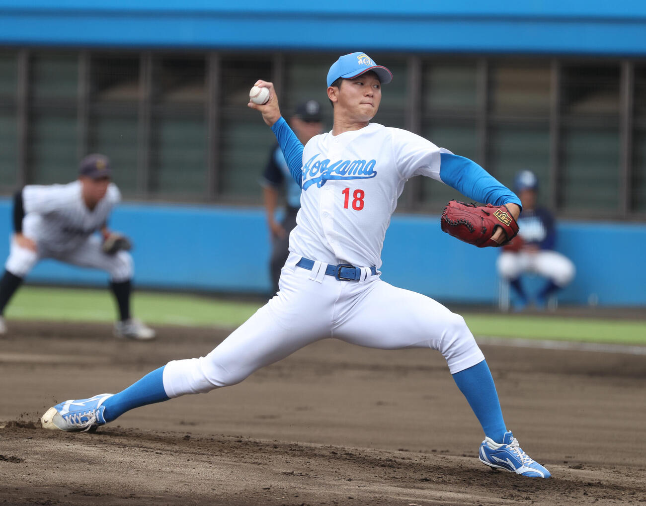 A組で先発した青学大・鈴木泰成（撮影・柴田隆二）