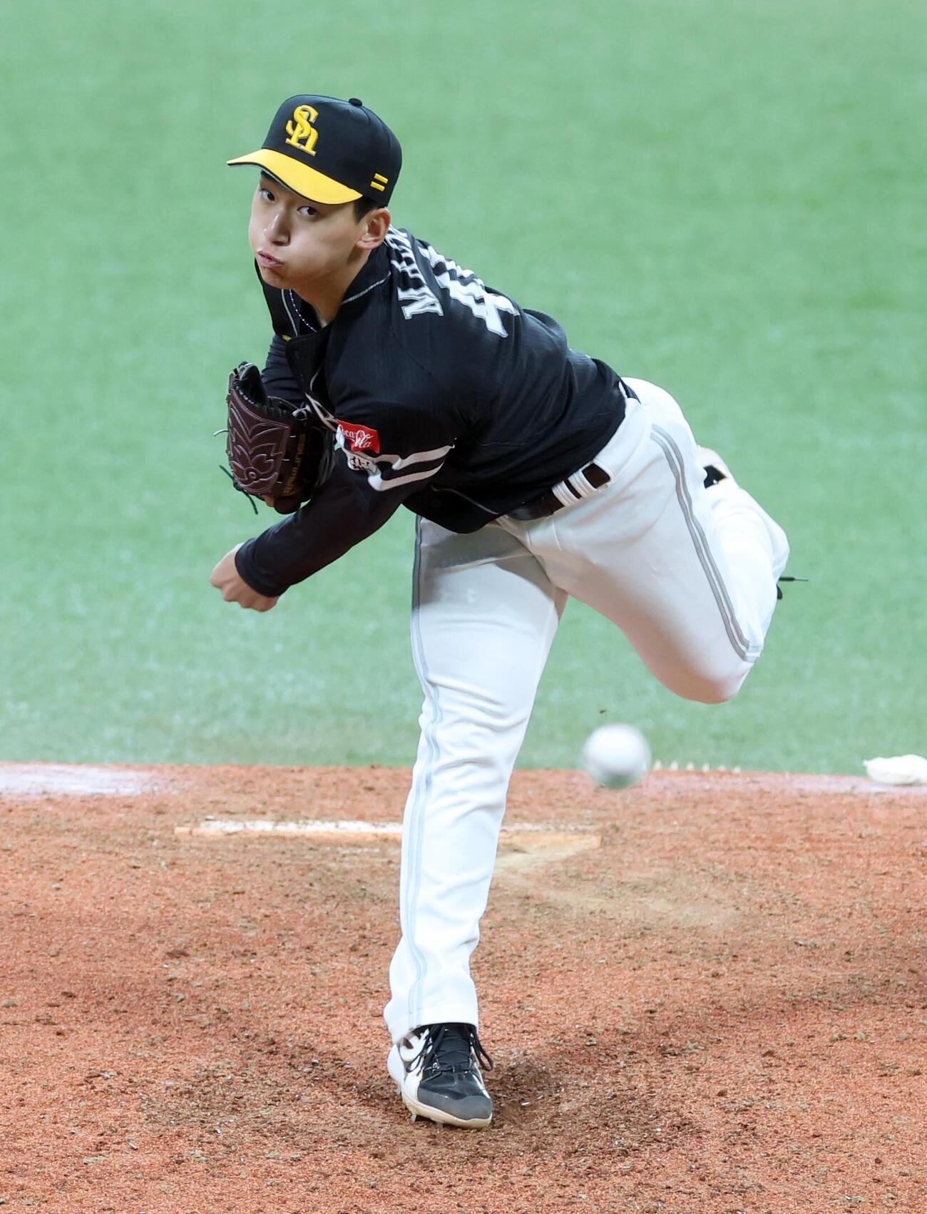 日本ハム対ソフトバンク　力投する前田悠伍（撮影・黒川智章）
