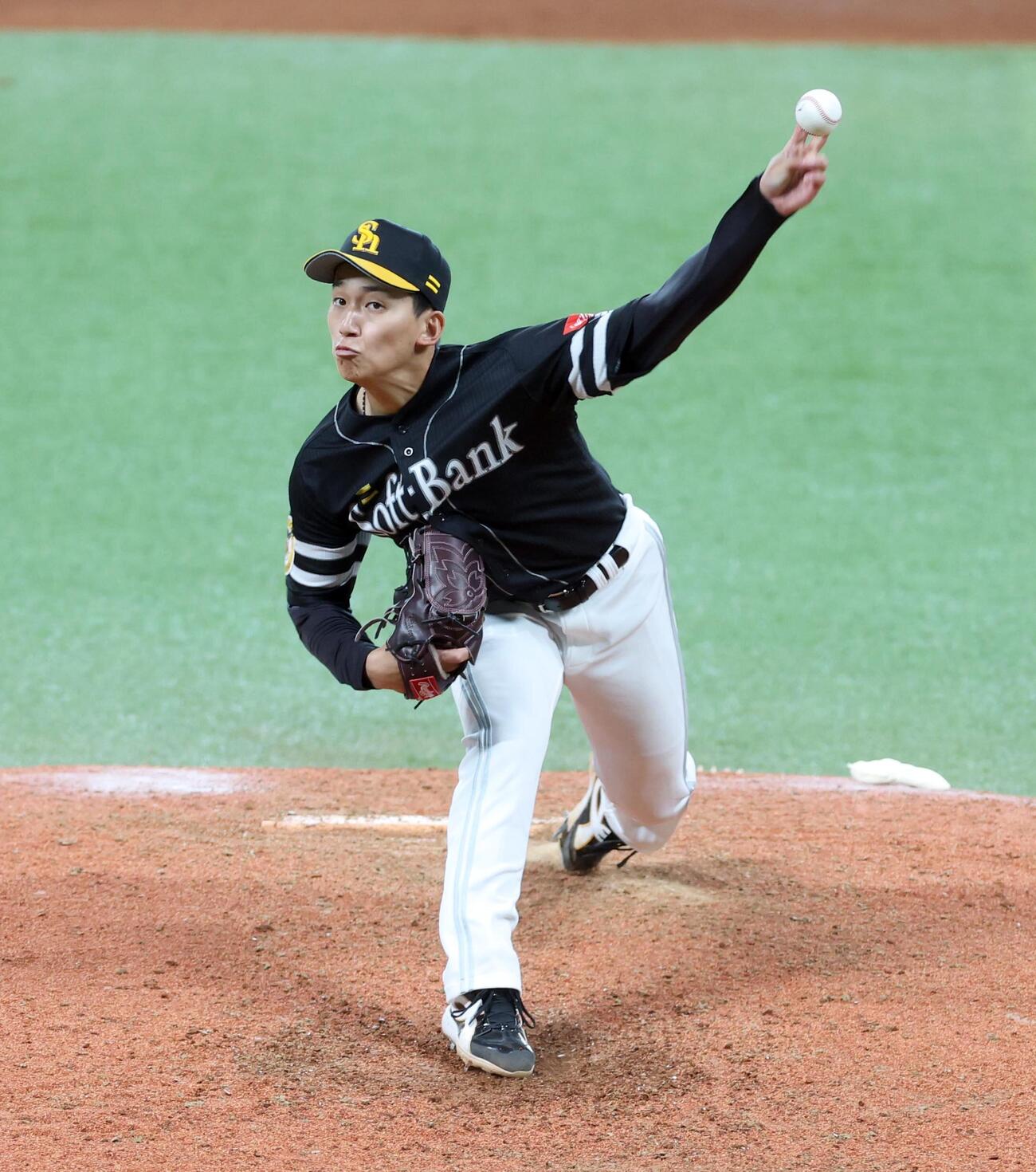 日本ハム対ソフトバンク　力投する前田悠伍（撮影・黒川智章）