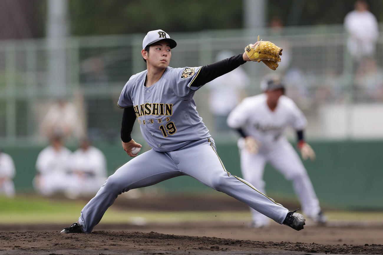 ファーム・リーグ西地区オリックス戦で先発し力投する阪神下村海翔（撮影・前田充）