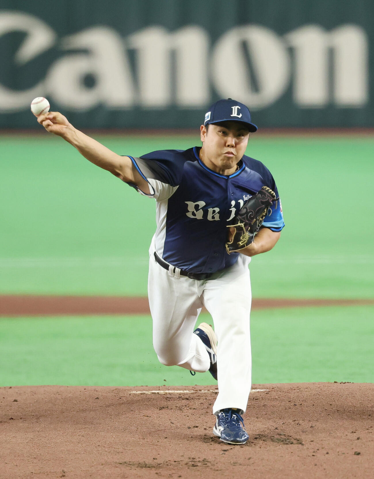 楽天対西武　先発し力投する西武平良海馬（撮影・増田悦実）