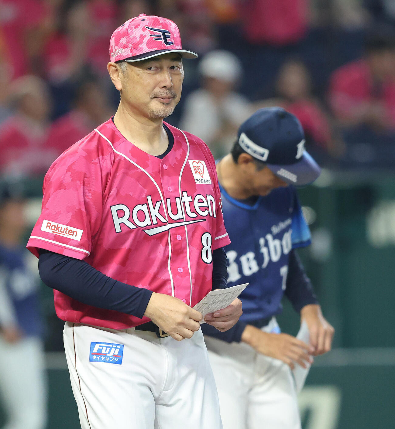 楽天吉井理人監督（撮影・河田真司）