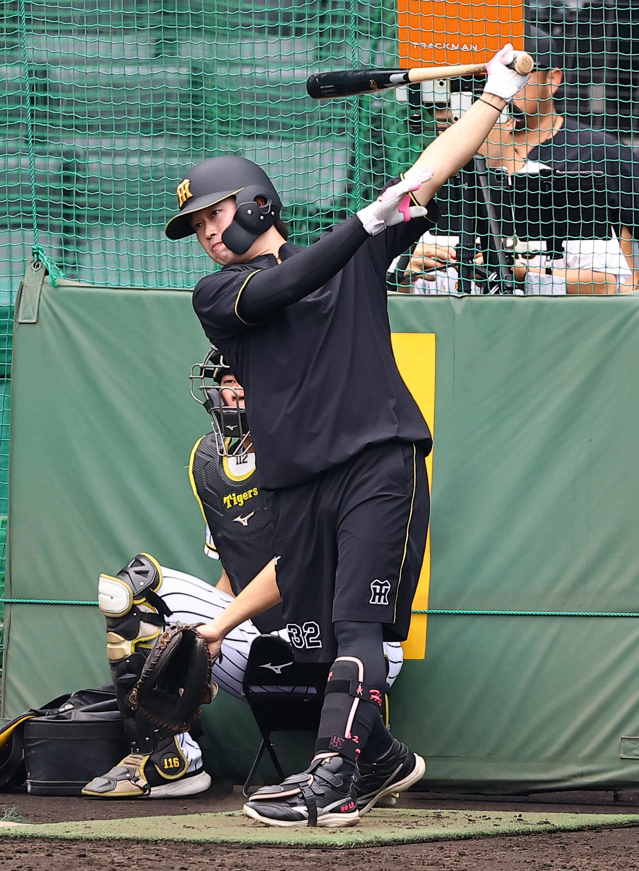 阪神対ヤクルト　打撃練習をする浜田太貴（撮影・上田博志)
