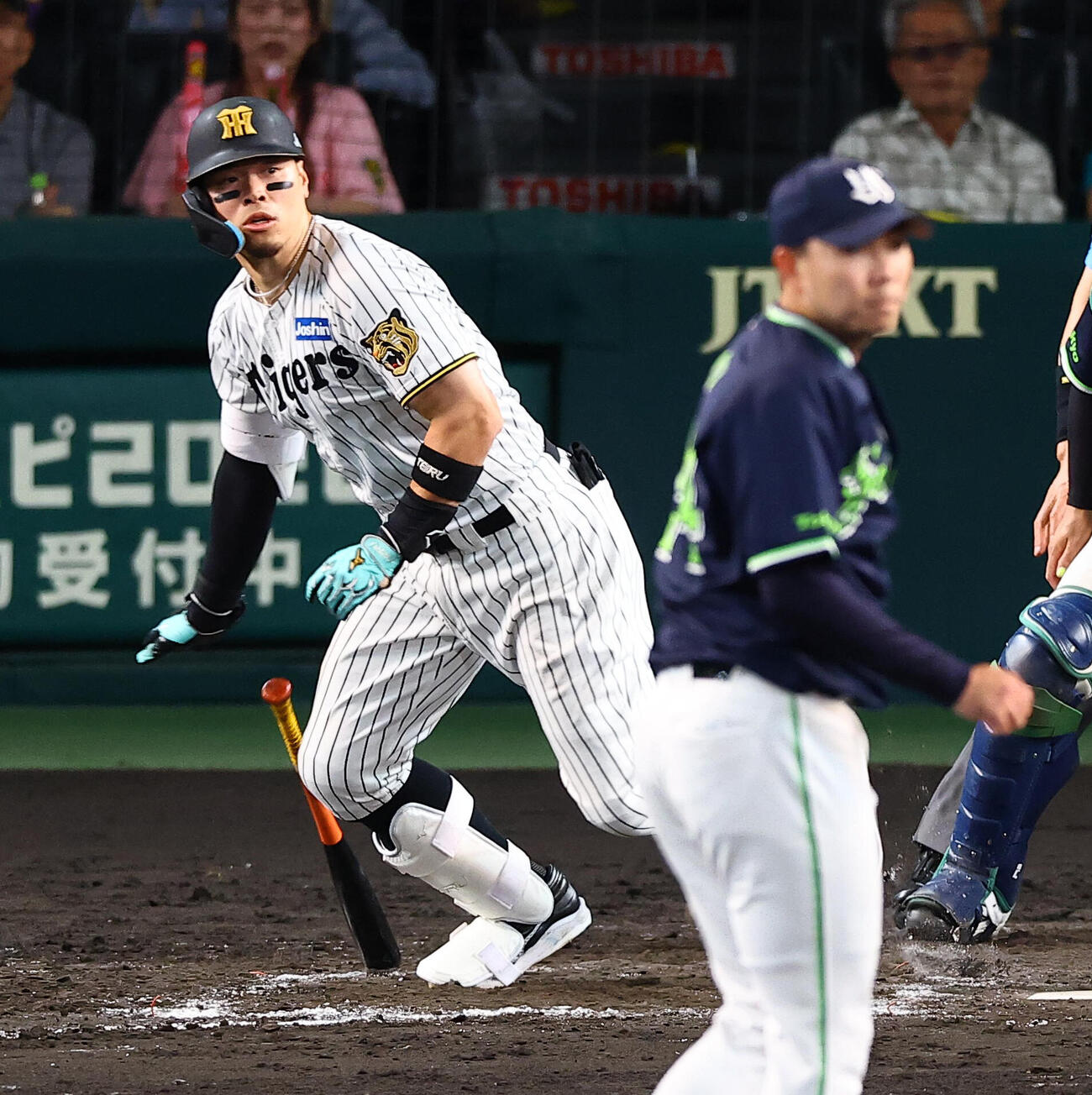 阪神対ヤクルト　8回裏阪神2死、佐藤輝明は安打を放つ（撮影・上田博志)