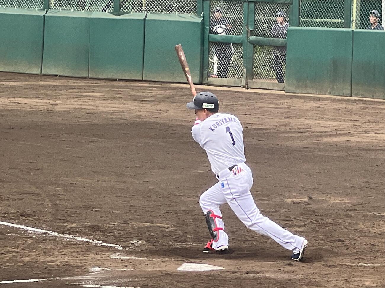 2軍オリックス戦に出場した西武栗山巧（撮影・金子真仁）