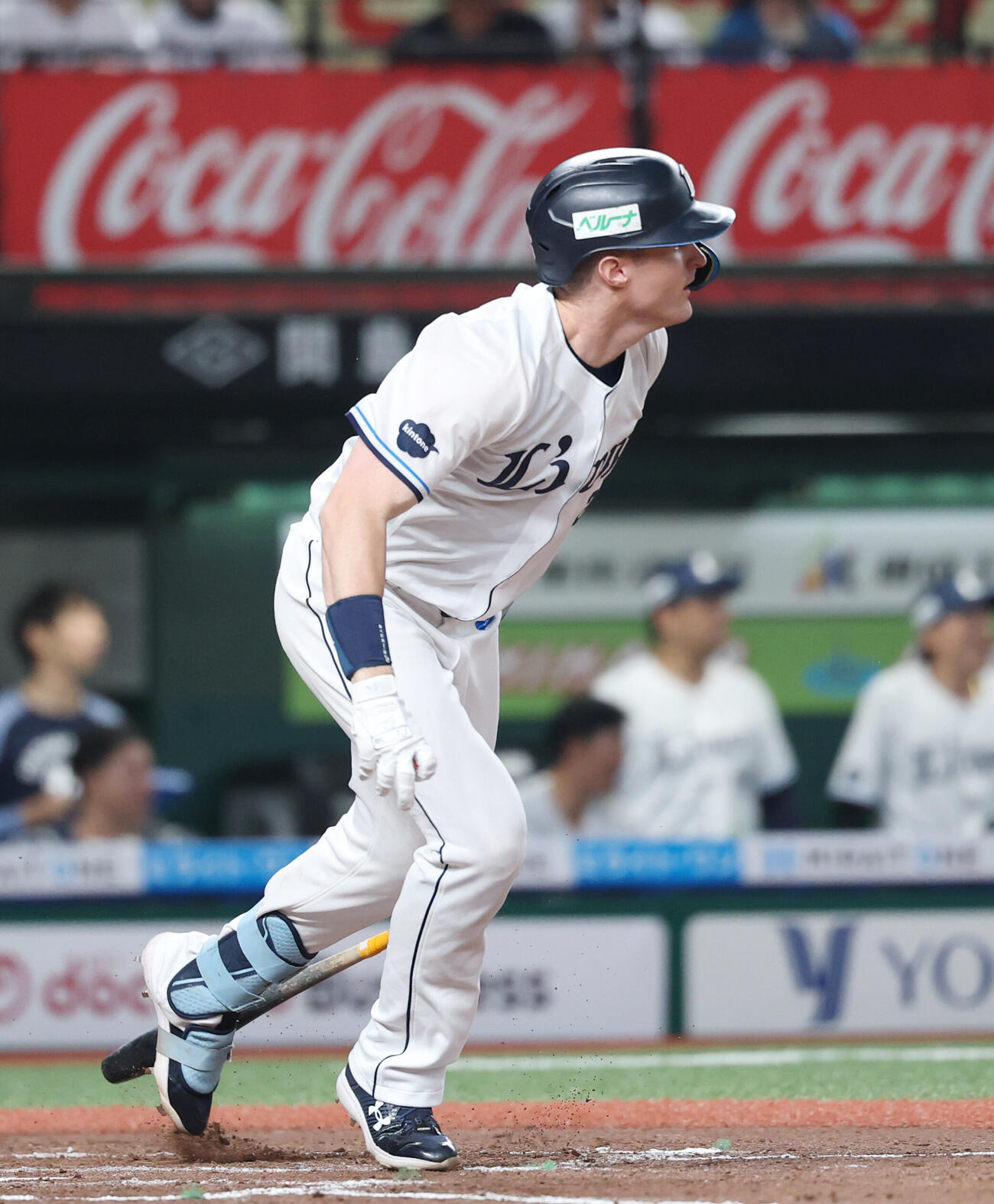 西武対日本ハム　7回裏西武2死満塁、適時打を放つタイラー・ネビン（撮影・増田悦実）