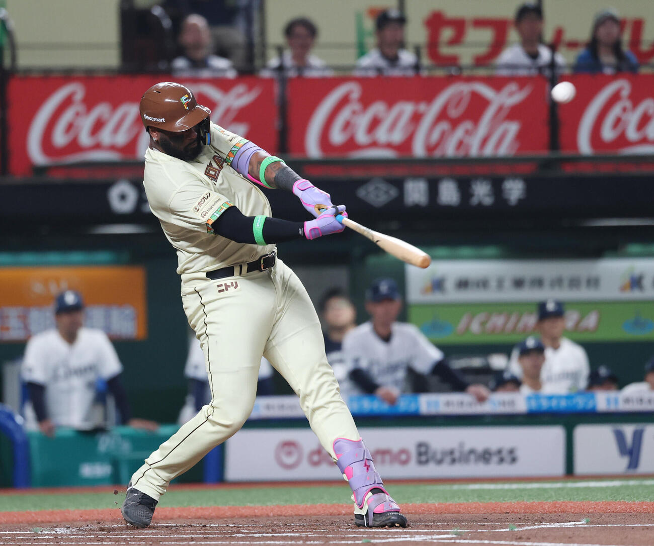 西武対日本ハム　1回表日本ハム2死、本塁打を放つレイエス（撮影・増田悦実）