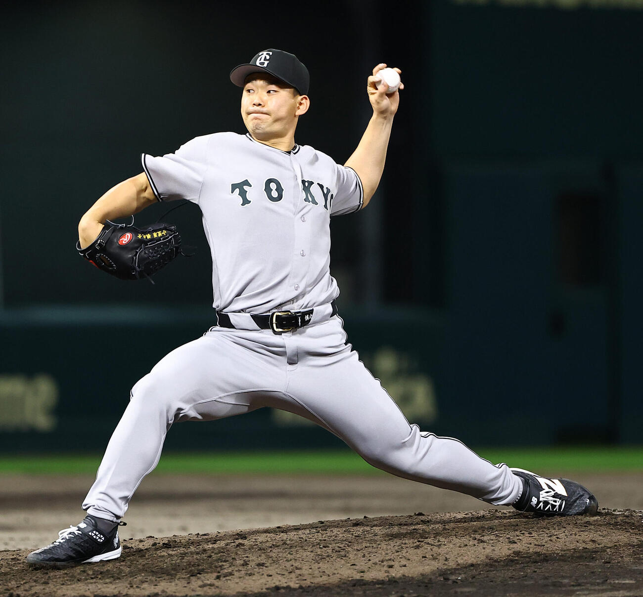 ファーム交流戦阪神対巨人　巨人2番手の小笠原慎之介（撮影・上田博志）