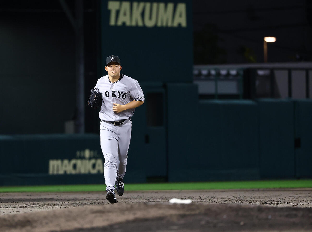 ファーム交流戦阪神対巨人　巨人2番手の小笠原慎之介（撮影・上田博志）