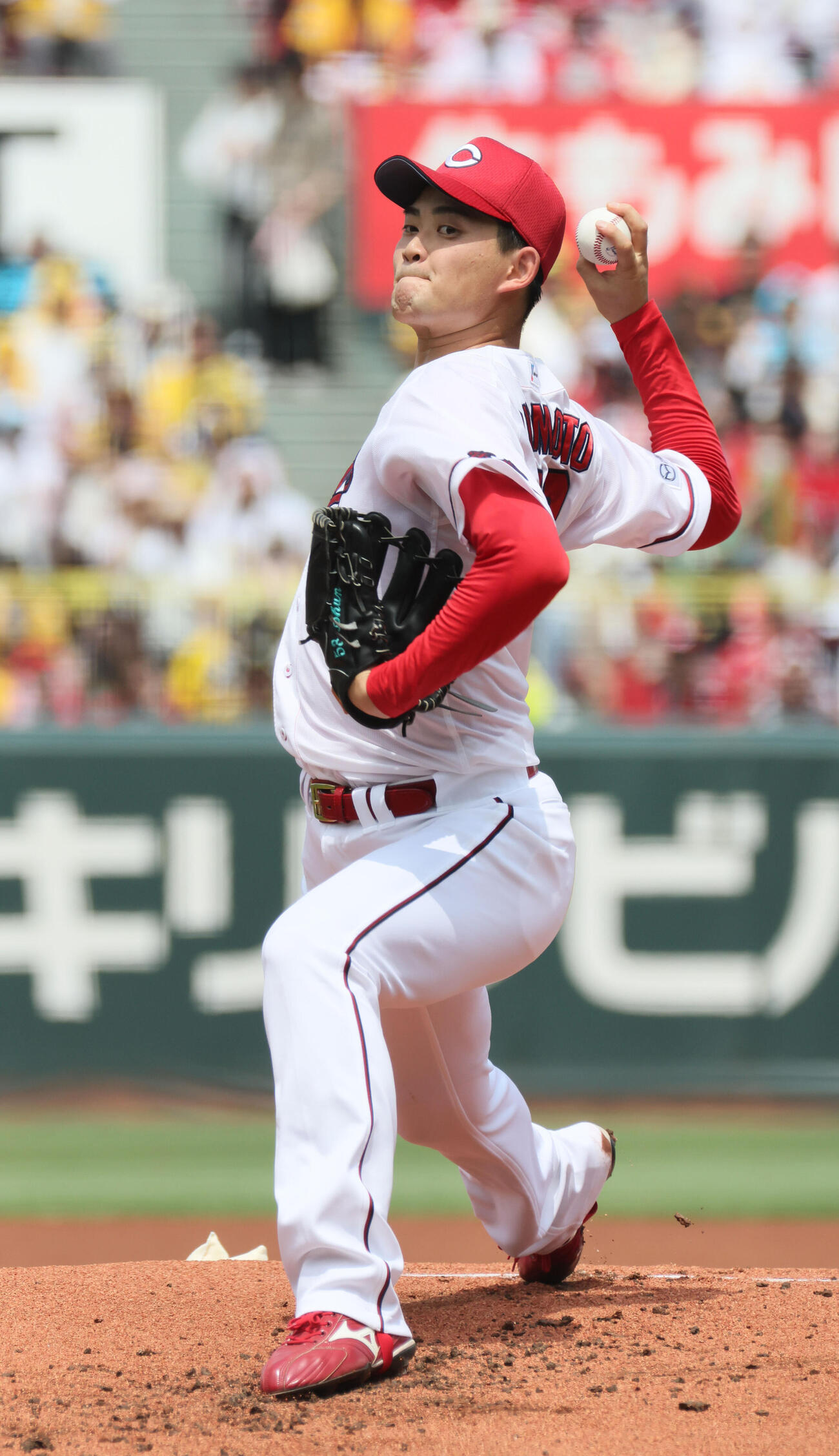 広島対阪神　広島先発の岡本駿（撮影・加藤孝規）